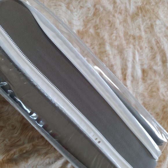 New XL twin sheets set. - Picture 9 of 12